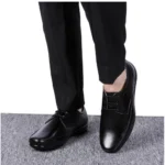 Generic Men's Solid Synthetic Leather Formal Shoes (Black) - Image 2