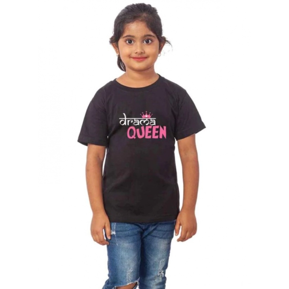 52320472207_03cca43182_o_d-1000x1000-1.webp Girls Cotton Drama Queen Half Sleeve TShirt (Black) - Image 1