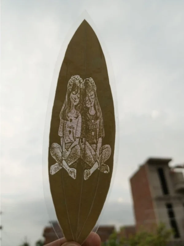 Custom Engraved Leaf Art – Best Friends - Sisters Portrait on Natural Leaf