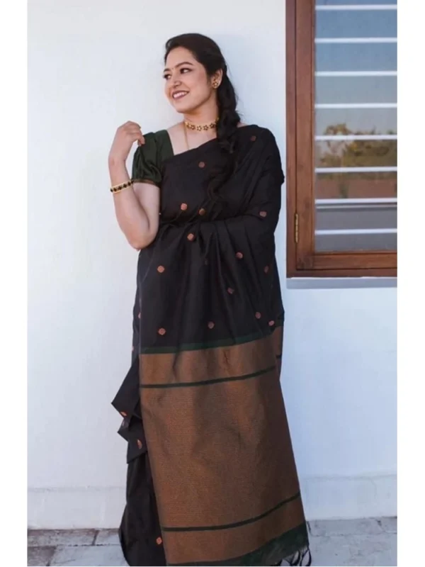 Women's Litchi silk Printed Saree With Unstitched Blouse (Black)