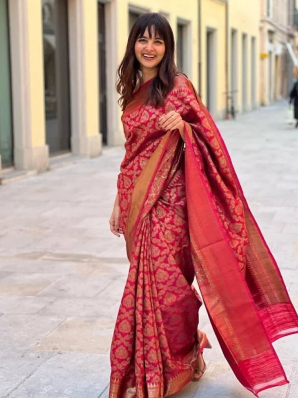 Women's Litchi silk Printed Saree With Unstitched Blouse (Red)