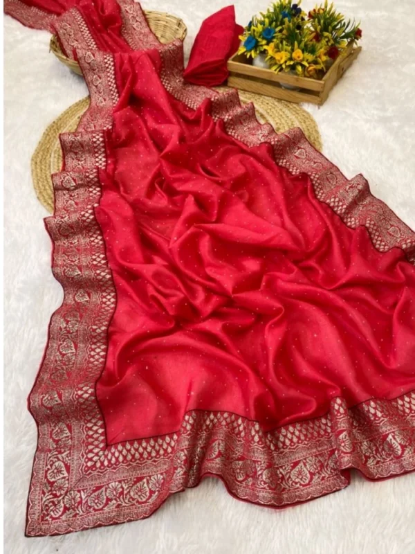 Women's Silk Embroidred Saree With Unstitched Blouse 5.5Mtr (Pink)